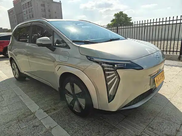 Aion Y 2023