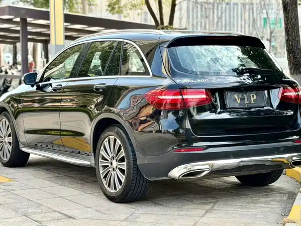 Mercedes-Benz GLC 2016
