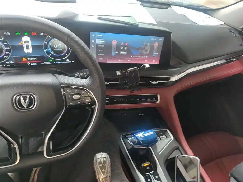 Changan CS75 PLUS 2020 — фото 10
