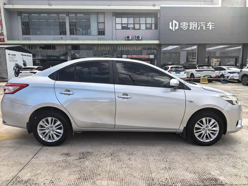 Toyota Vios 2014