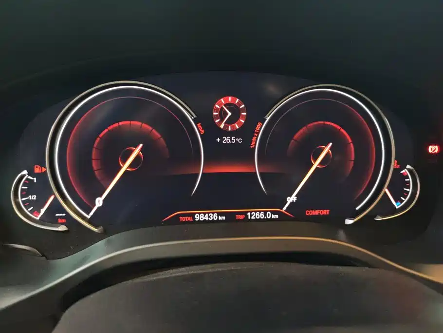 BMW X3 2018 — фото 14