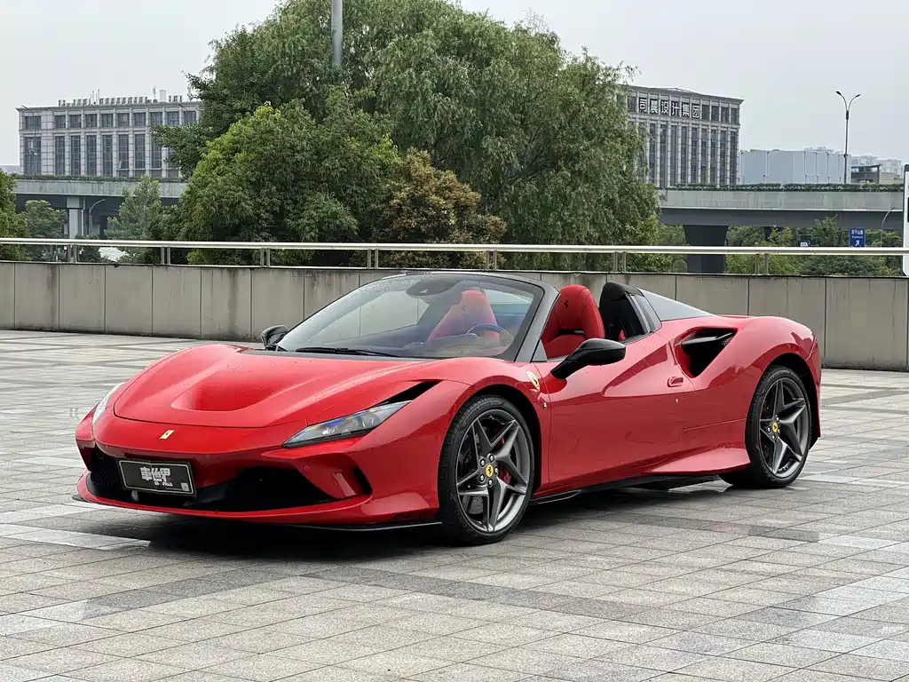 Ferrari F8 2023
