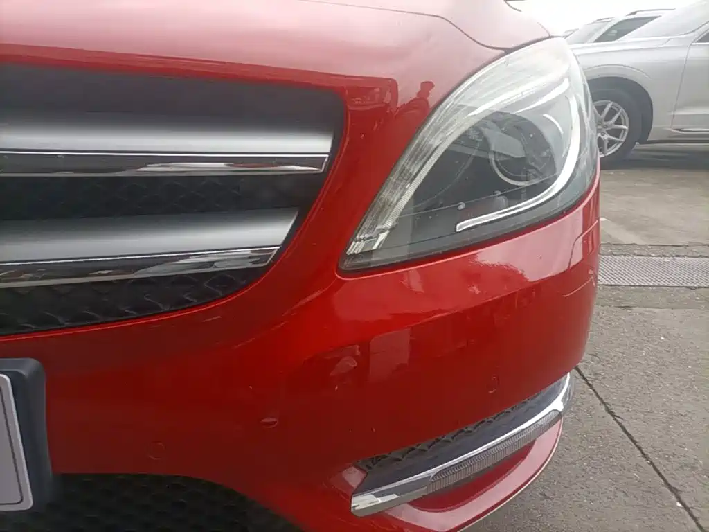 Mercedes-Benz B-Class 2014 — фото 24