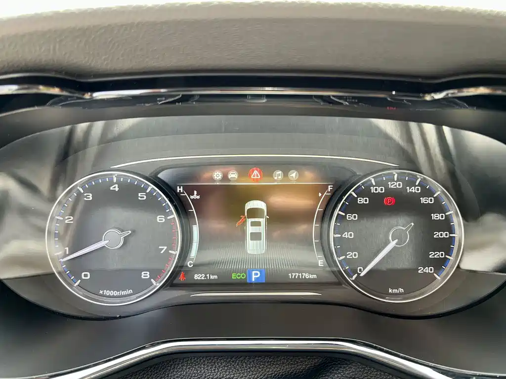GAC Motor Trumpchi M8 2020 — фото 12