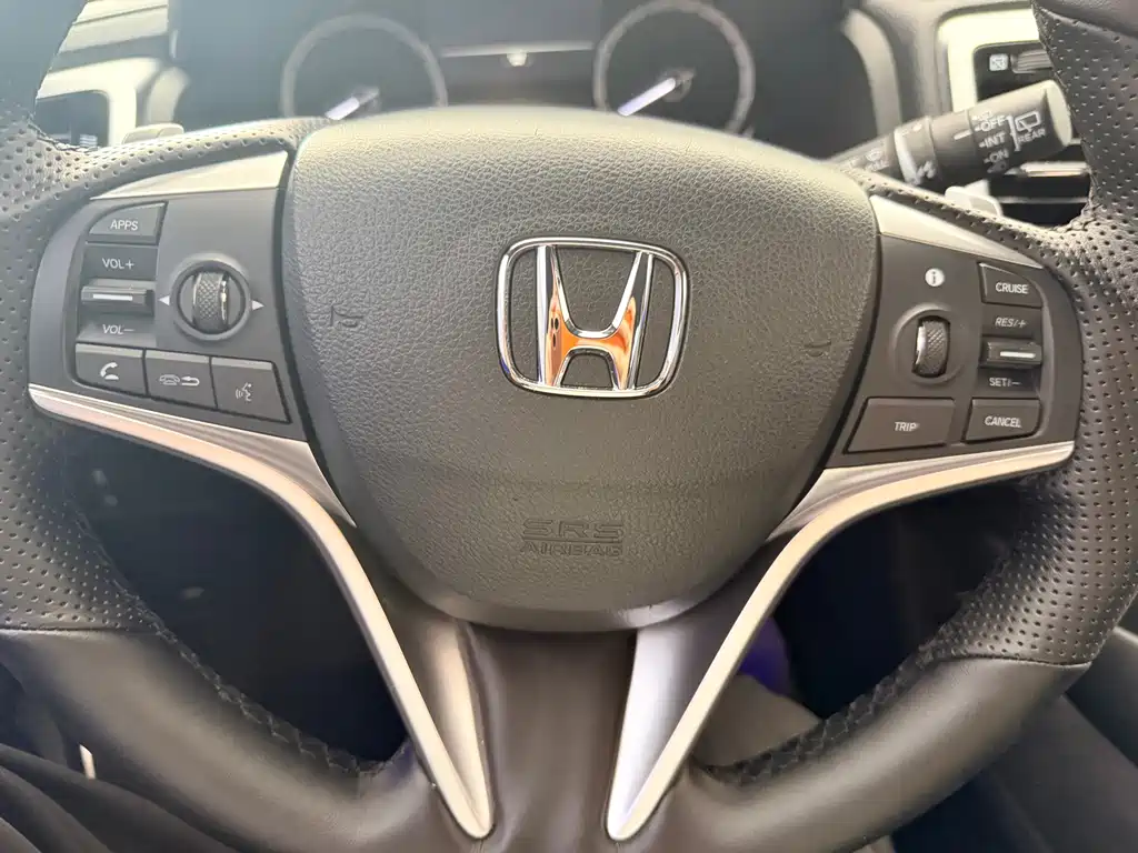 Honda UR-V 2018 — фото 31