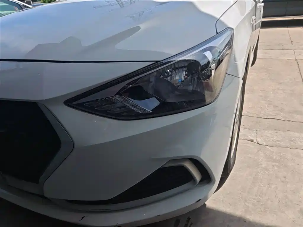 Hyundai Elantra 2021 — фото 24