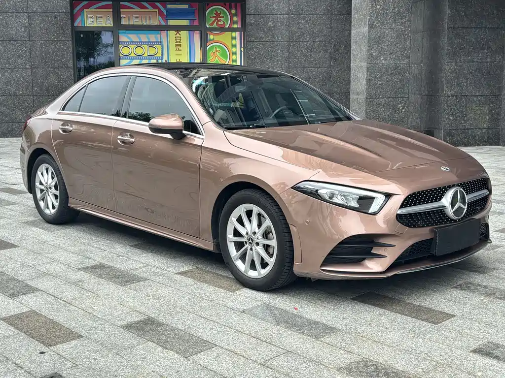 Mercedes-Benz A-Class 2021 — фото 3