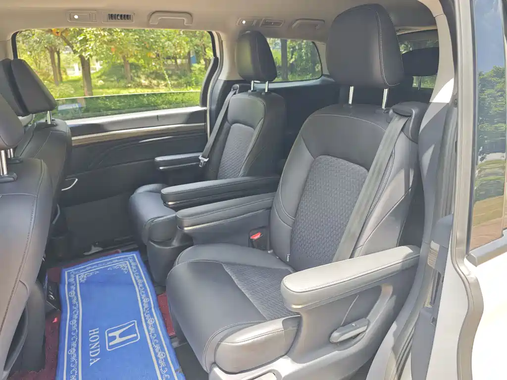 GAC Trumpchi M8 2022 — фото 10