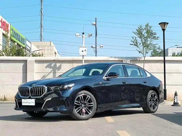 BMW 5 Series 2024