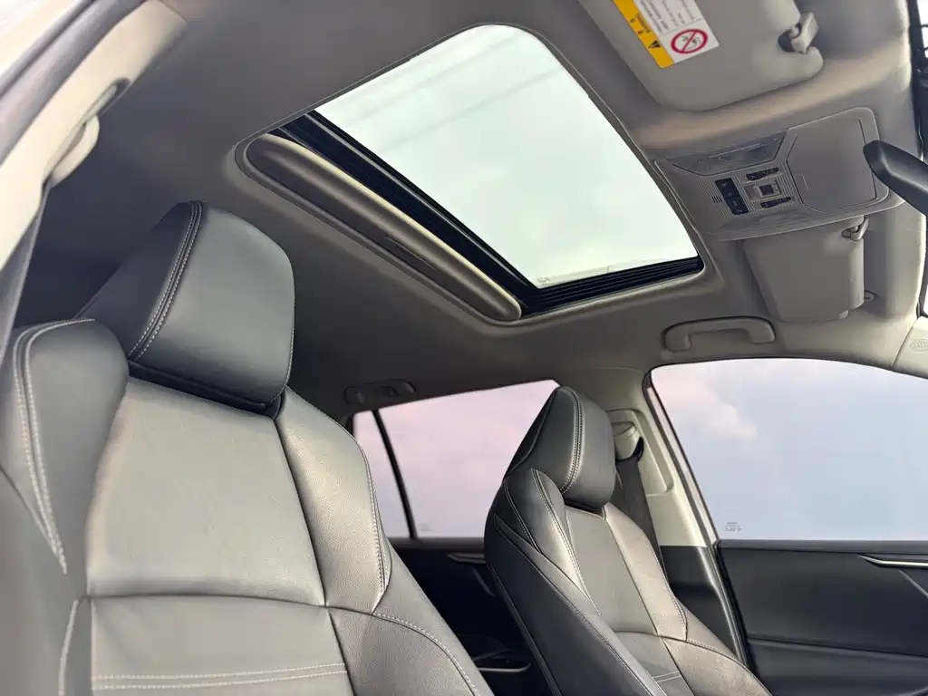 Toyota Wildlander 2021 — фото 12
