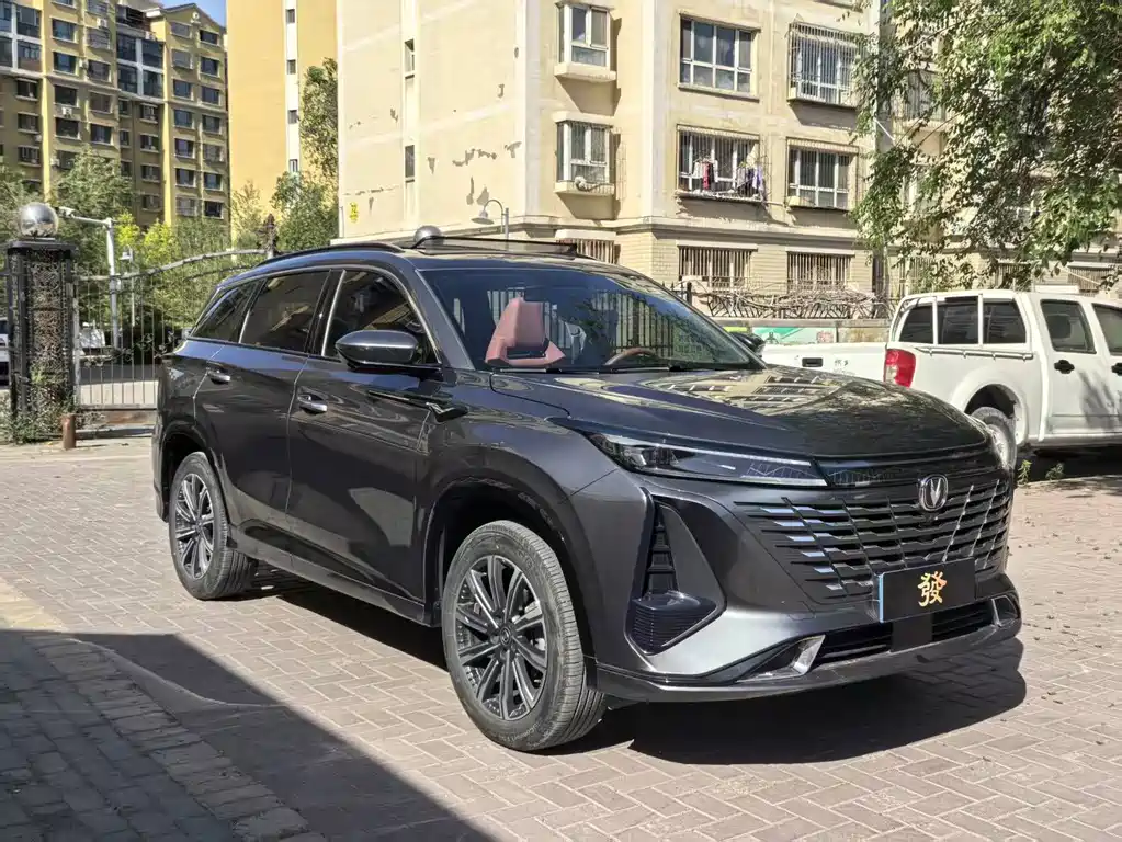 Changan CS75 PLUS 2024 — фото 2