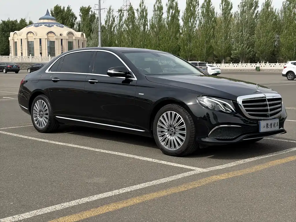 Mercedes-Benz E-Class 2020 — фото 3