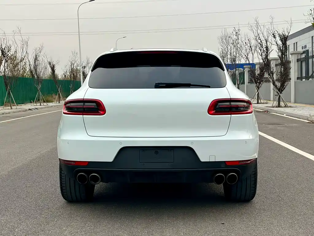 Porsche Macan 2018 — фото 9