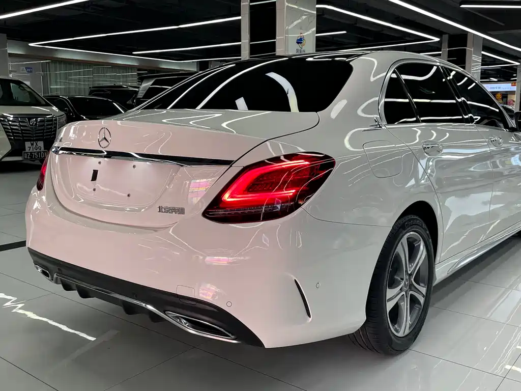 Mercedes-Benz C-Class 2020 — фото 8