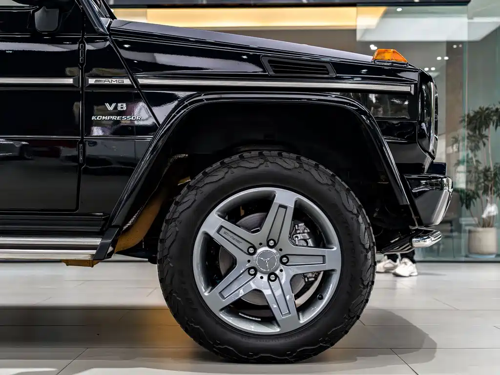 Mercedes-Benz G-Class AMG 2011 — фото 21
