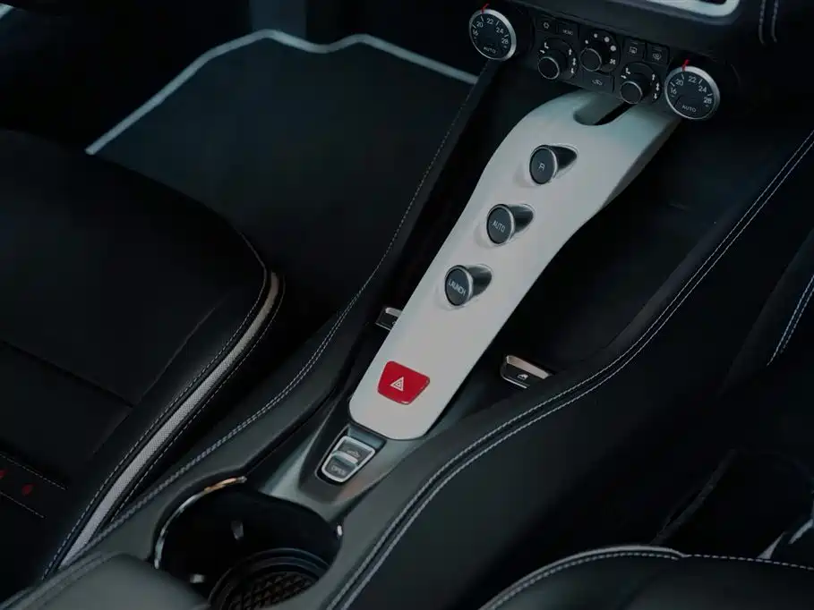 Ferrari California T 2016 — фото 16