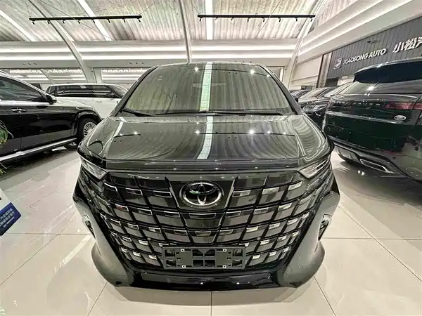Toyota Alphard 2024