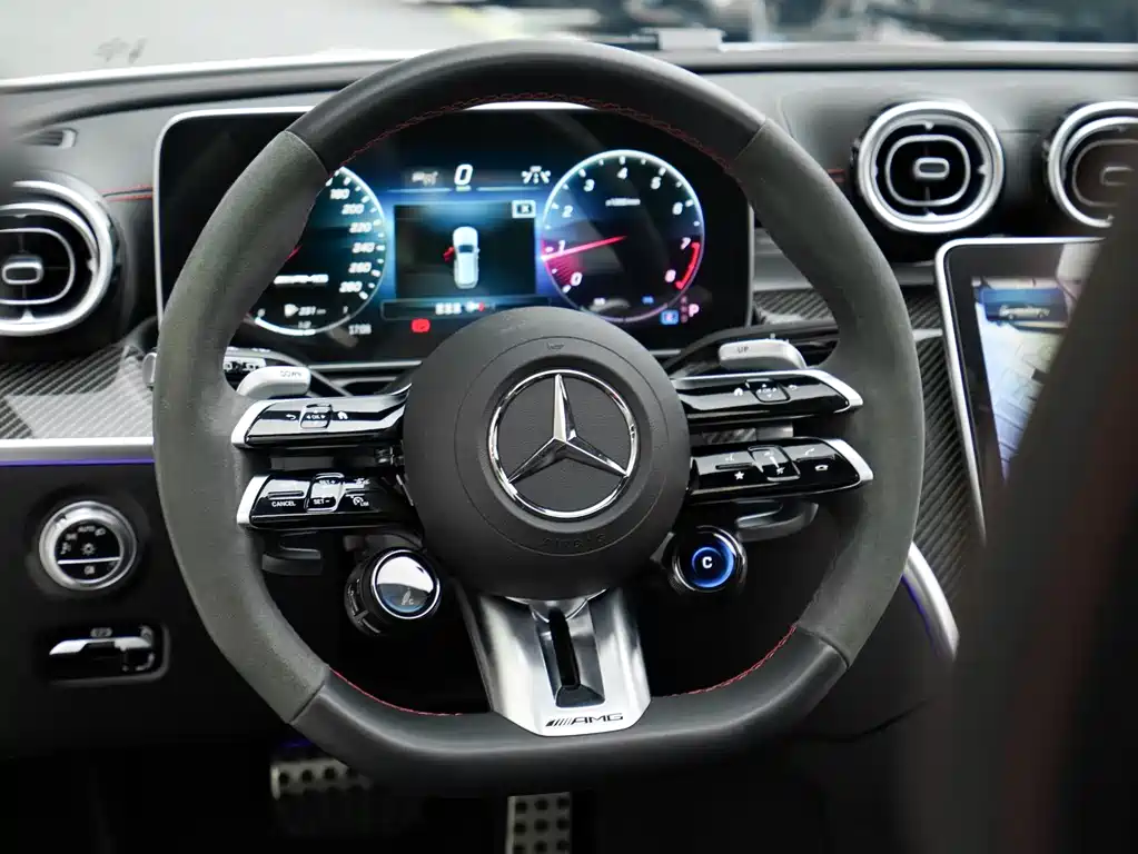 Mercedes-Benz C-Class AMG 2024 — фото 8