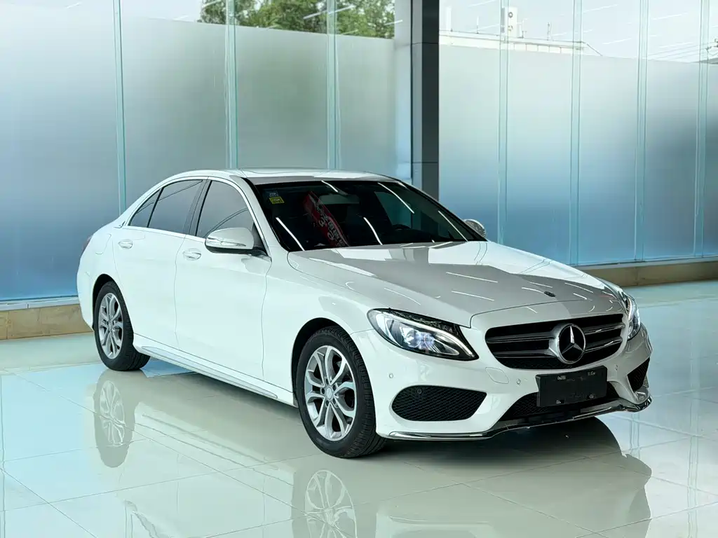 Mercedes-Benz C-Class 2017
