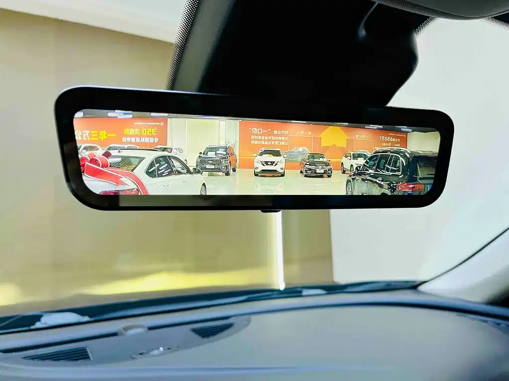 Buick Envision Plus 2022 — фото 16