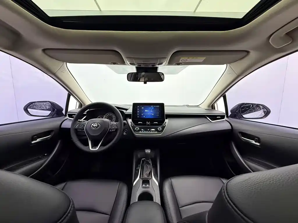 Toyota Corolla 2021 — фото 13