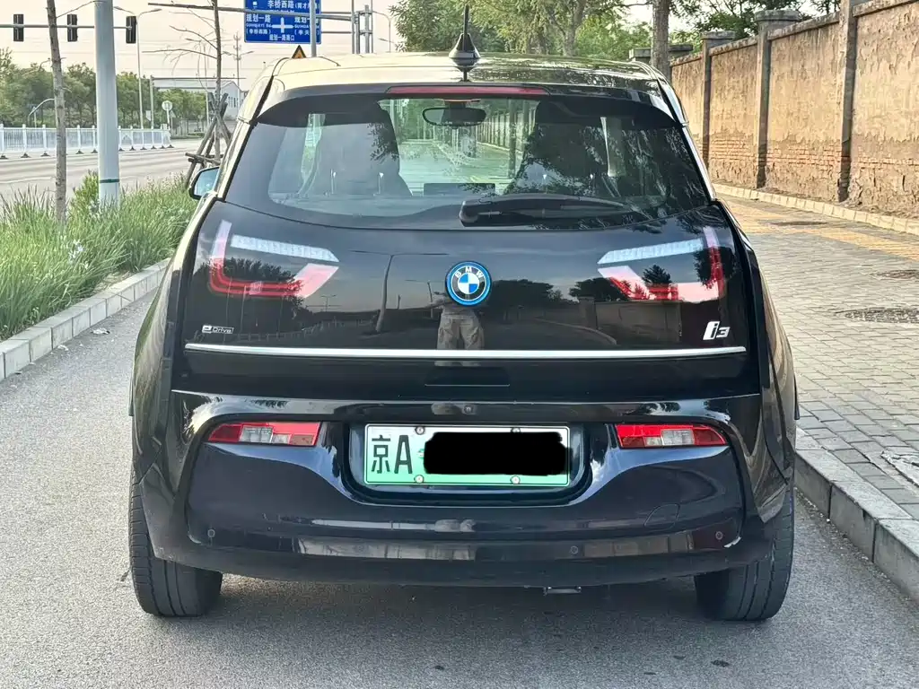 BMW i3 2018 — фото 5