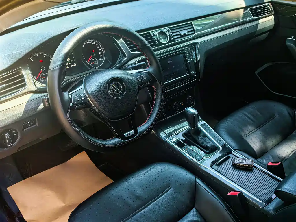 Volkswagen Passat 2016 — фото 6