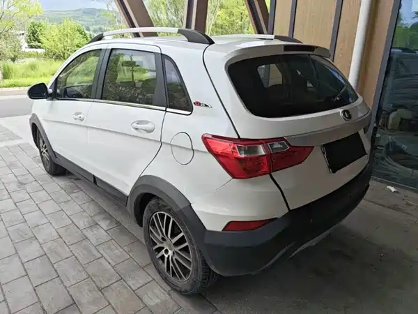 BAIC Changhe Q25 2017