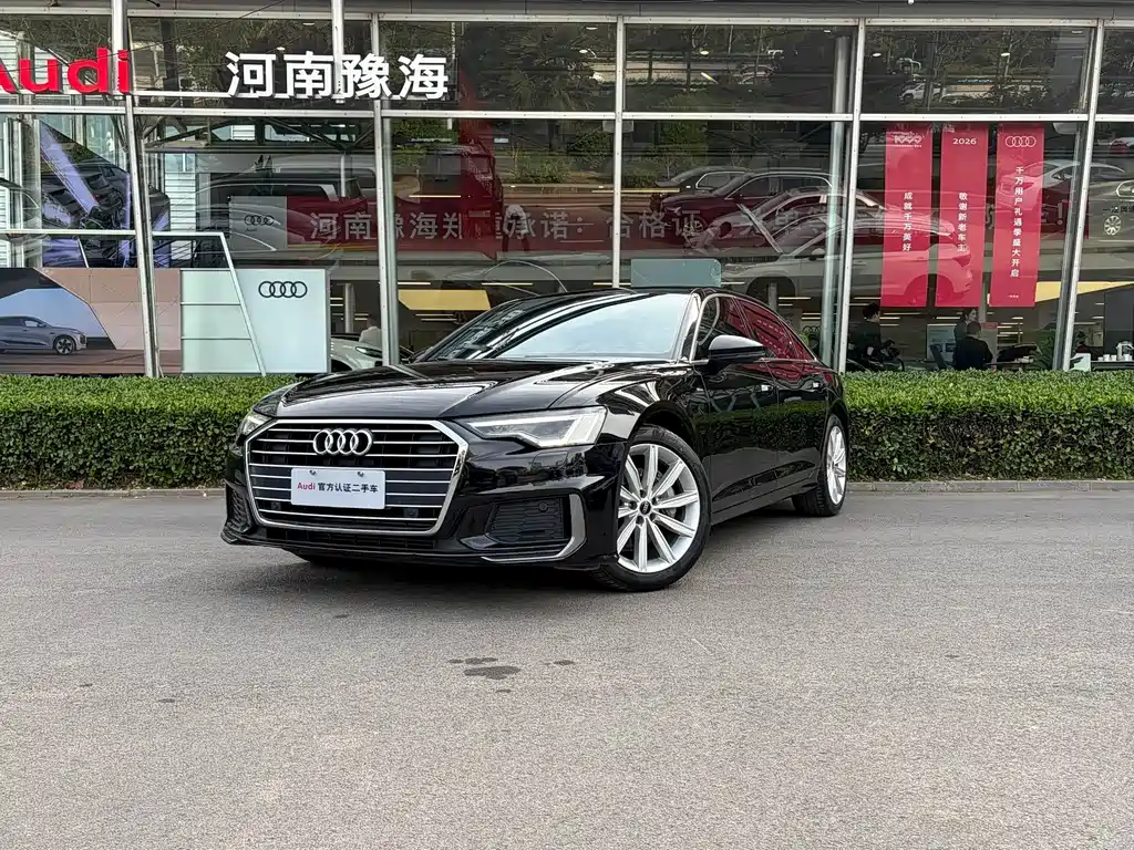 Audi A6L 2022 — фото 1