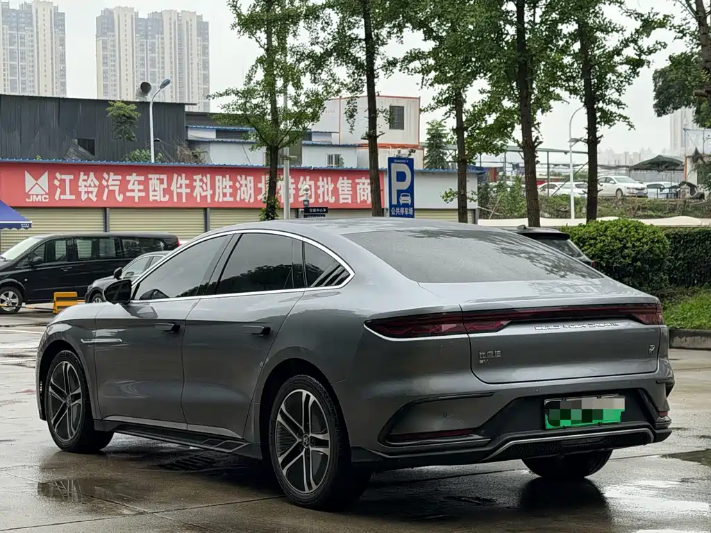BYD Han 2023 — фото 8
