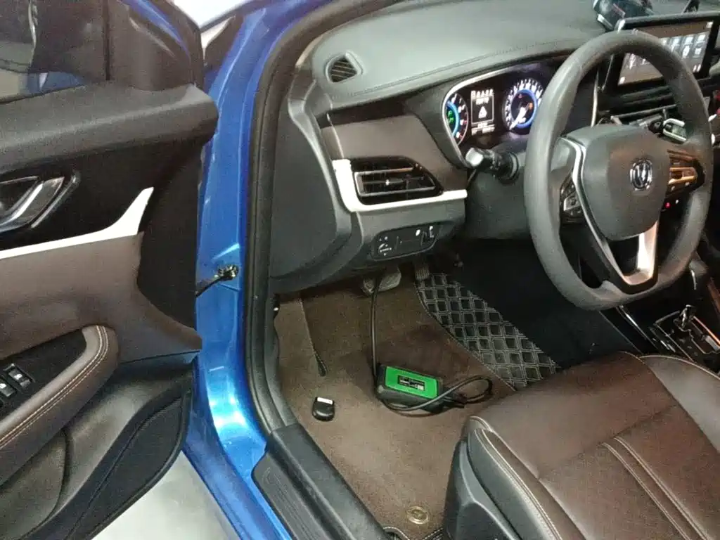 Changan Eado DT 2019 — фото 16