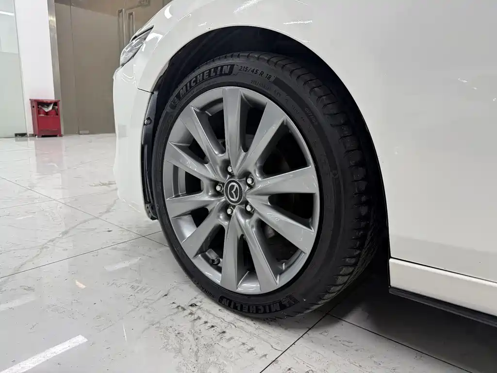 Mazda 3 Angkesela 2021