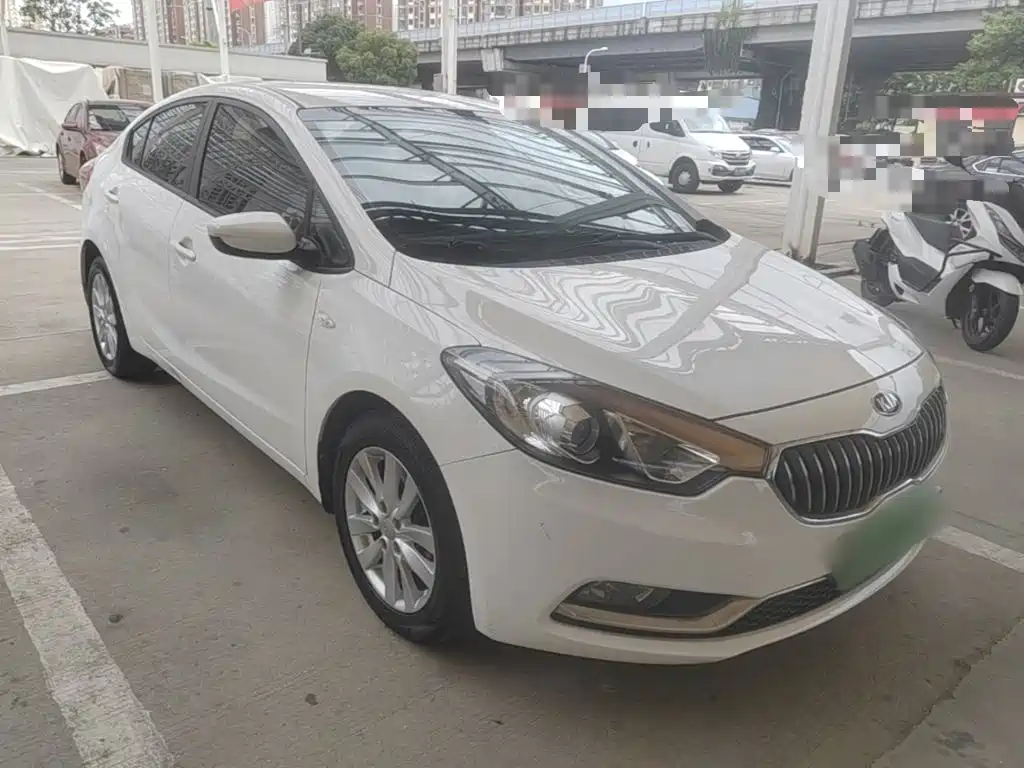 Kia K3 2015