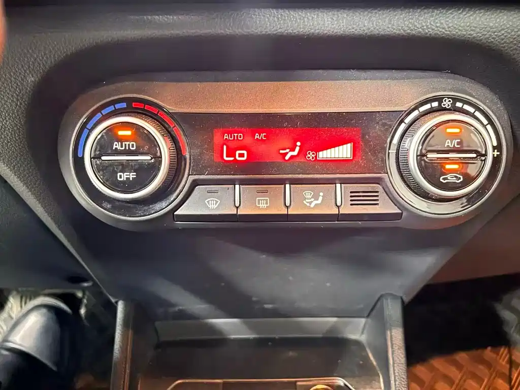 Kia KX1 2022 — фото 10