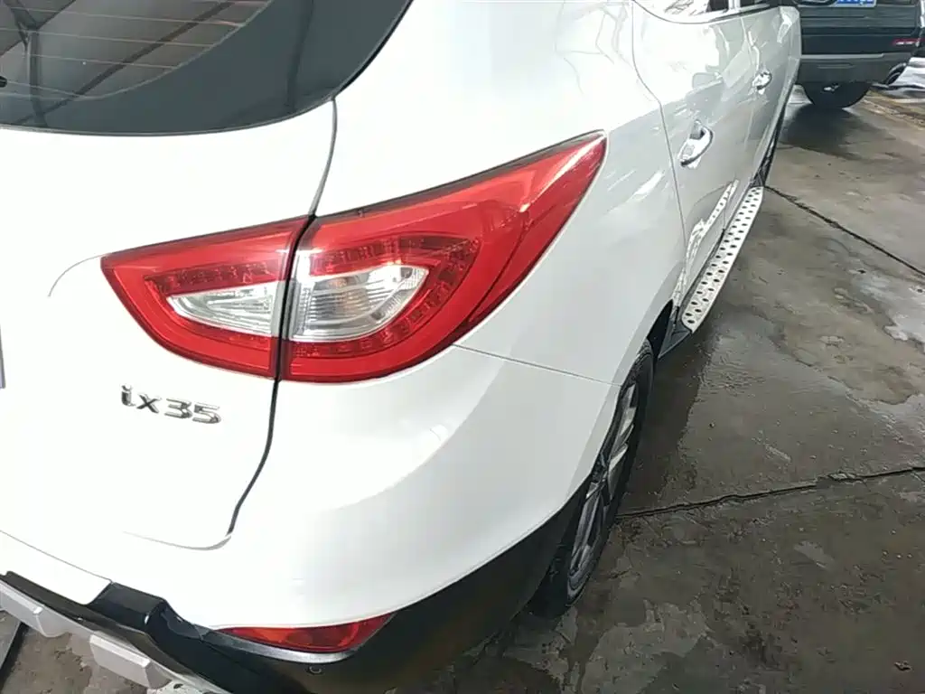 Hyundai ix35 2015 — фото 8
