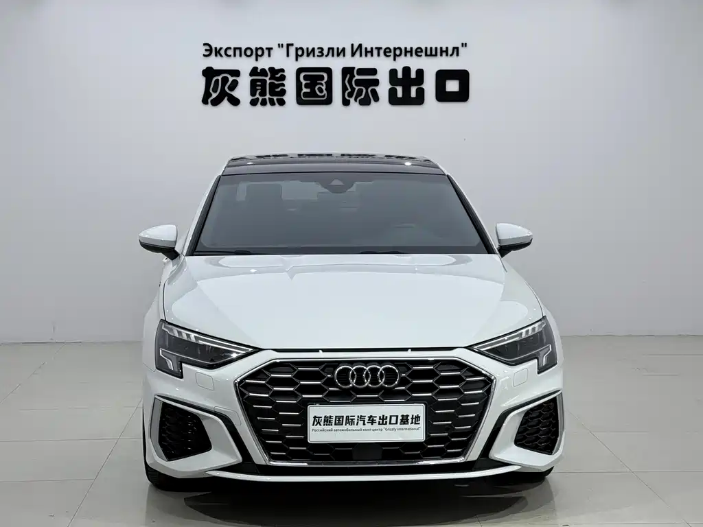 Audi A3 2023 — фото 2
