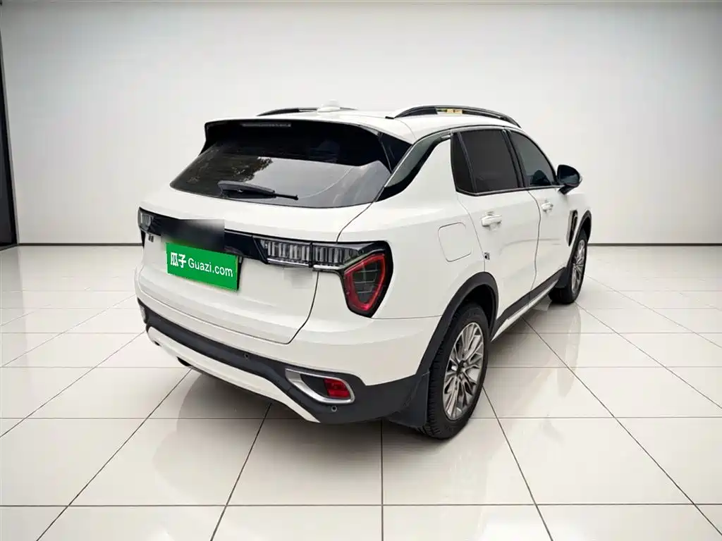 Lynk & Co 01 2018