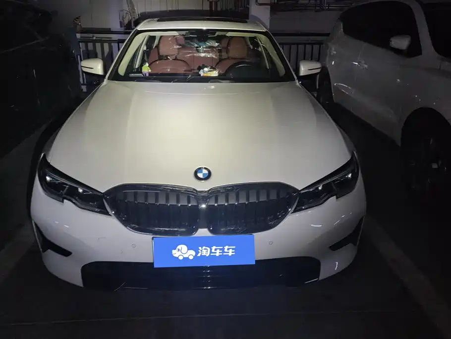 BMW 3 Series 2021