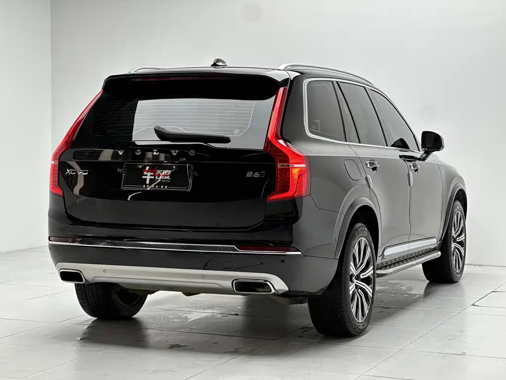 Volvo XC90 2021 — фото 4
