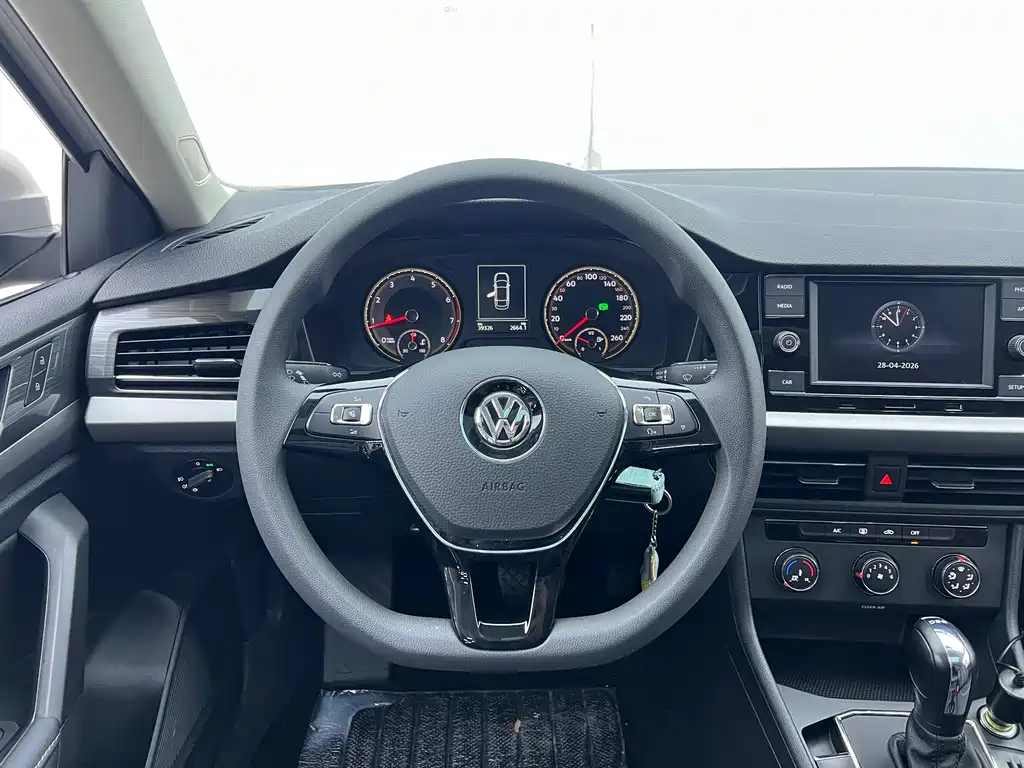 Volkswagen Lavida 2019 — фото 8