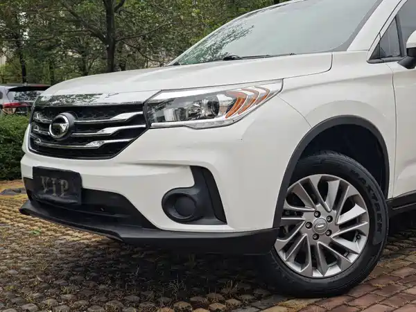 GAC Trumpchi GS4 2017