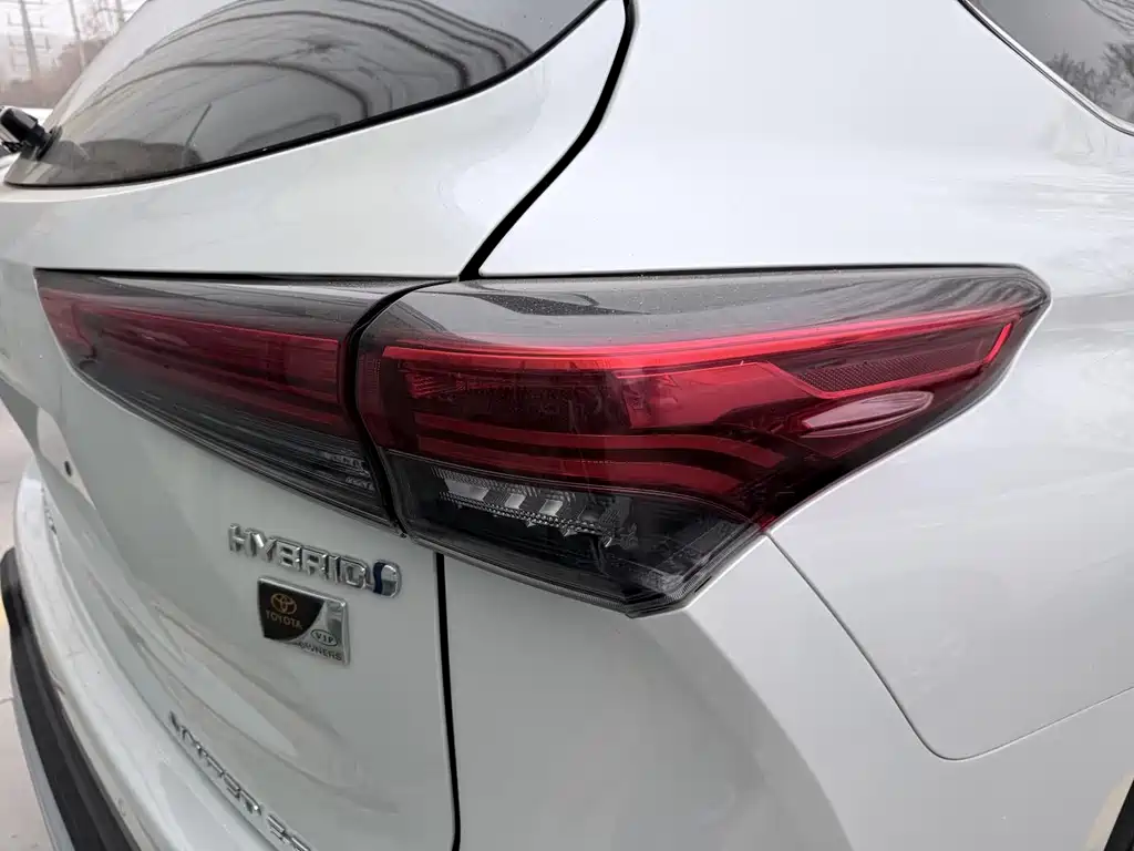 Toyota Highlander 2021 — фото 19