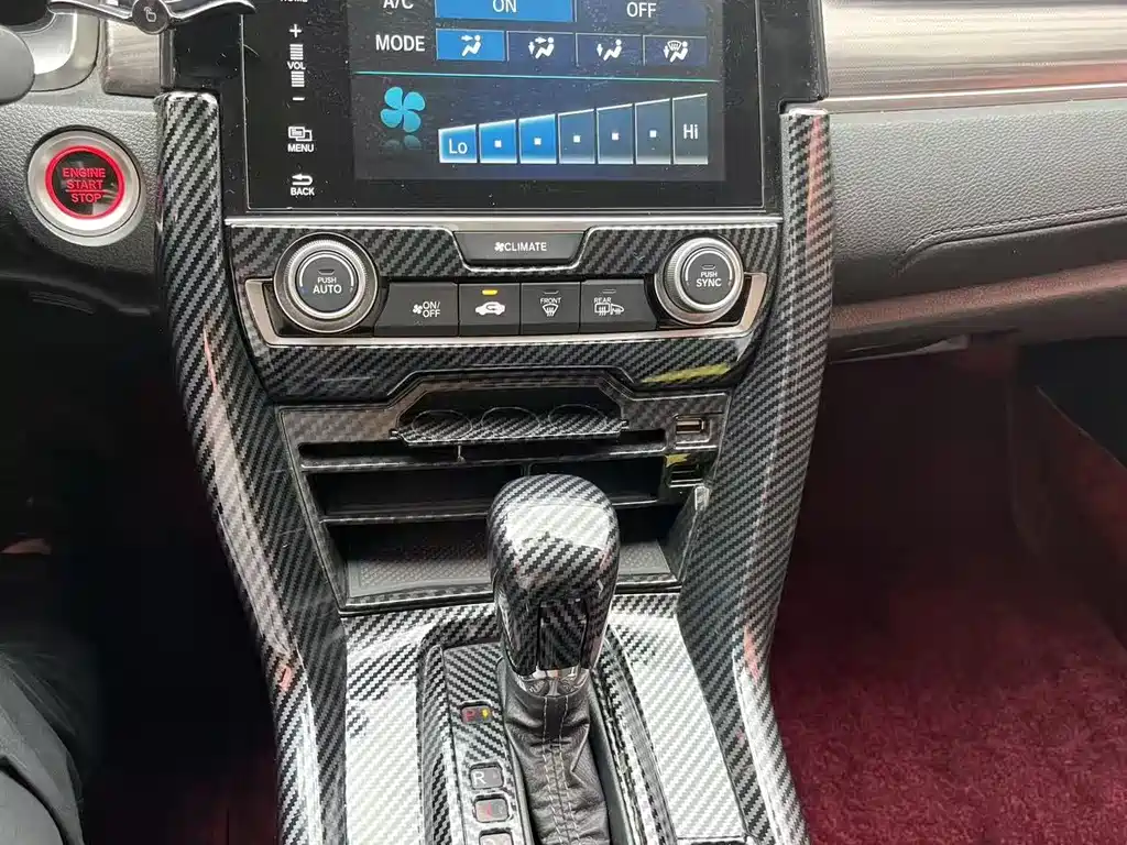 Honda Civic 2020 — фото 11