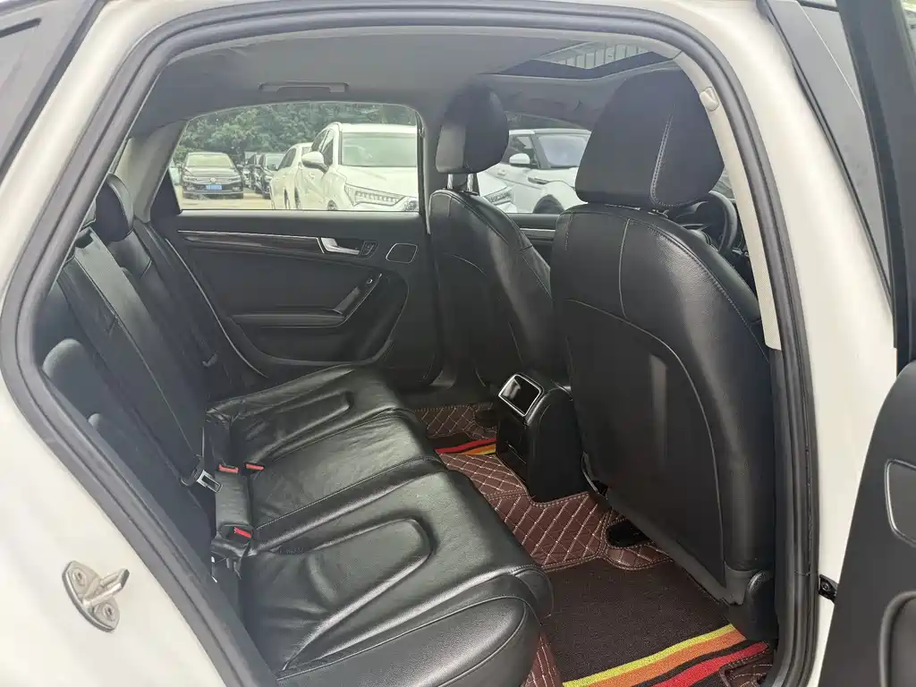 Audi A4L 2014