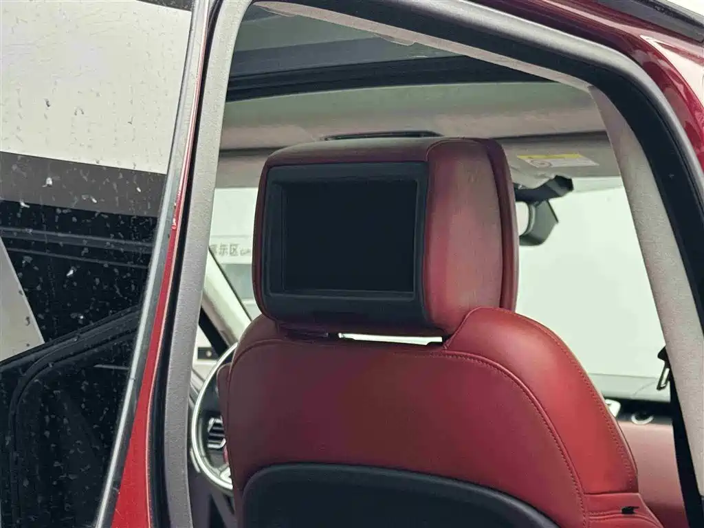 Land Rover Sport 2020 — фото 12