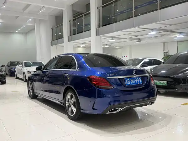 Mercedes-Benz C-Class 2020
