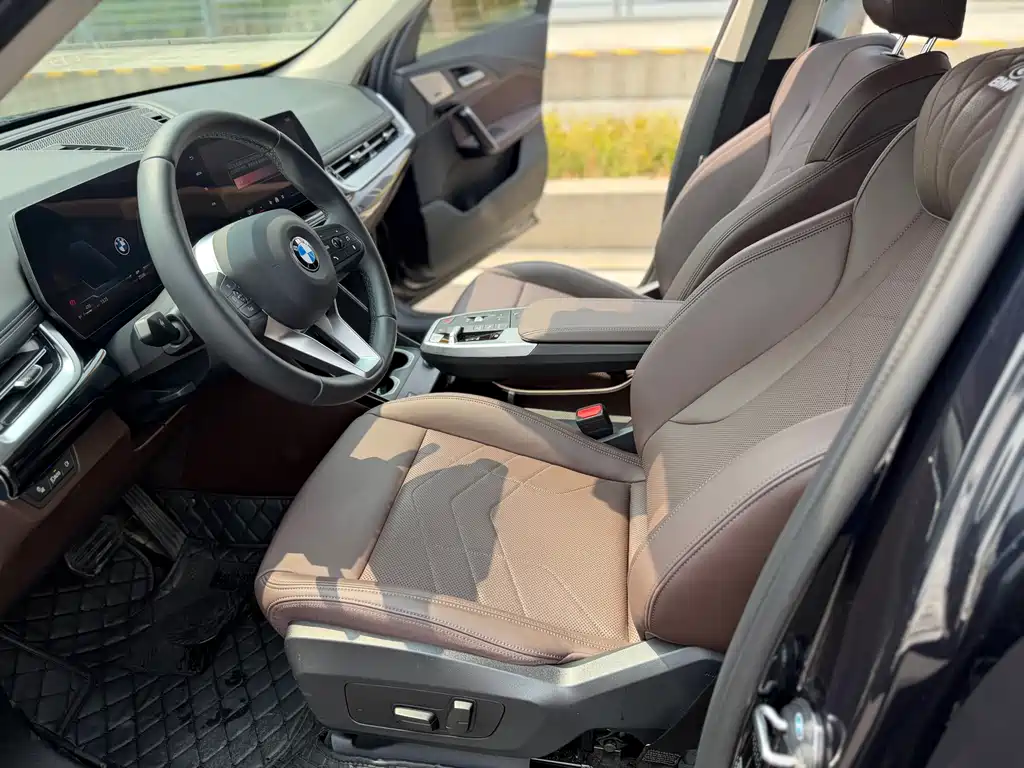 BMW X1 2024 — фото 6