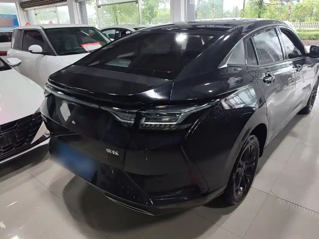 Dongfeng Yixuan 2025