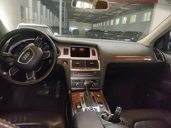 Audi Q7 2014