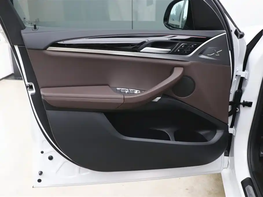 BMW X3 2021 — фото 10